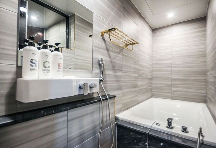 모텔 Busan Oncheonjang Hotel Mithuna