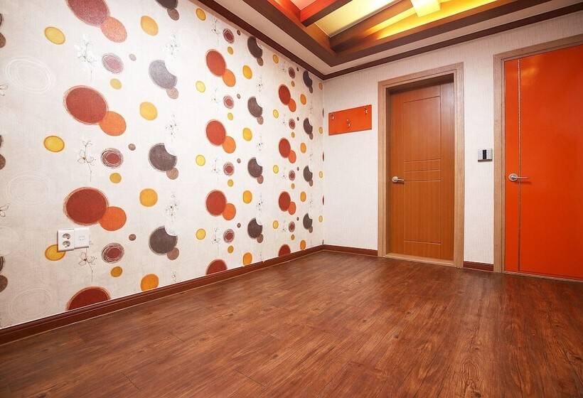 Motell Daejeon Yongjeon Happy Tower