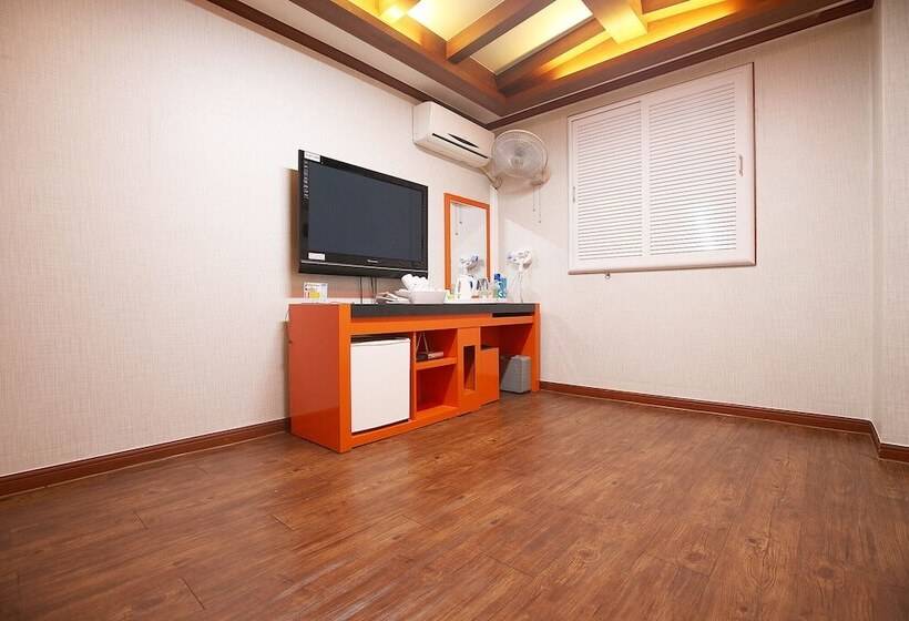 Motel Daejeon Yongjeon Happy Tower