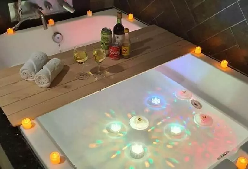 مُتل Daejeon Yuseong Spa Tower