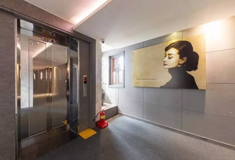 مُتل Daejeon Yuseong Spa Tower