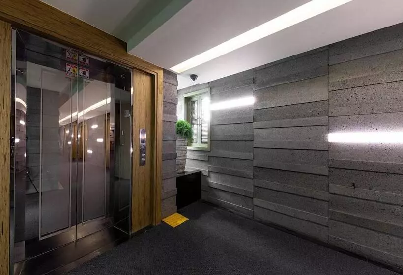 مُتل Daejeon Yuseong Spa Tower