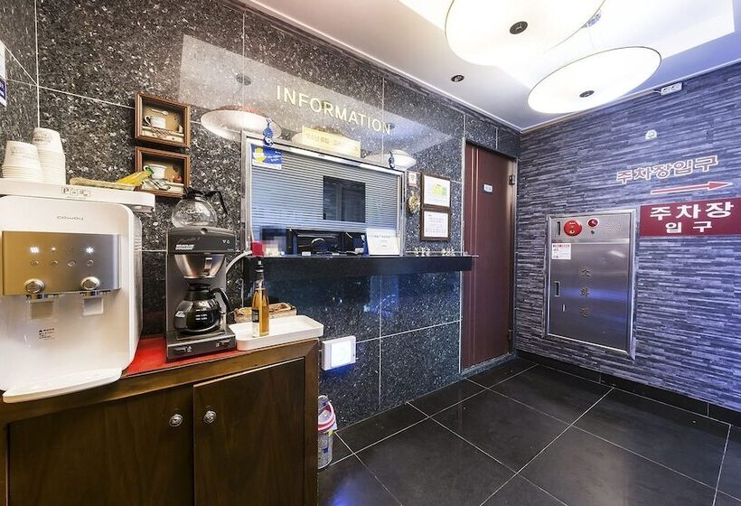 فندق على الطريق Dongsuwon Gallery