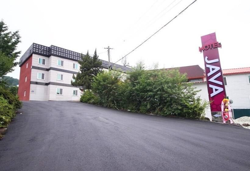 汽车旅馆  Geochang Java