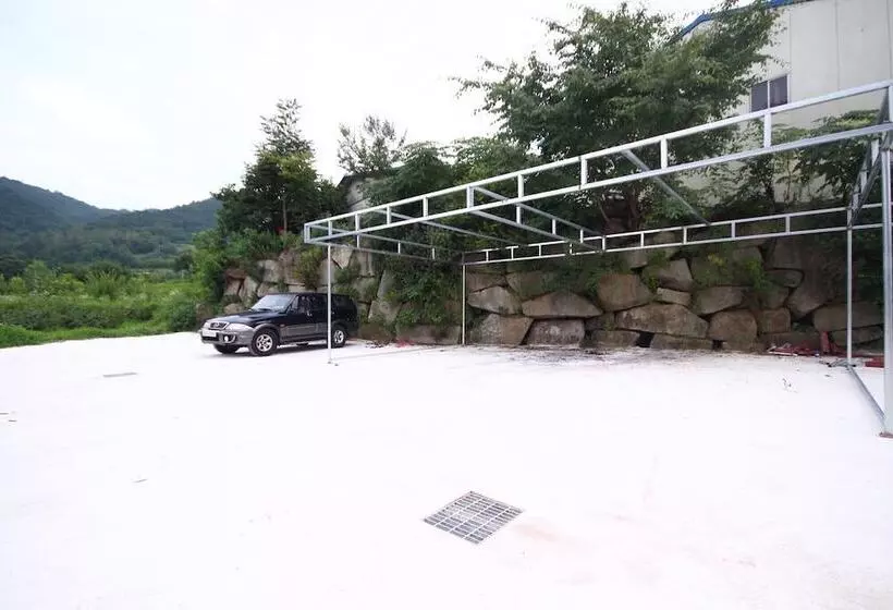 モーテル Geochang Java