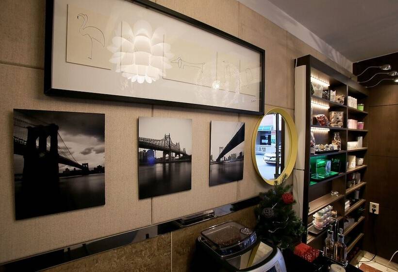 모텔 Incheon Hole In One