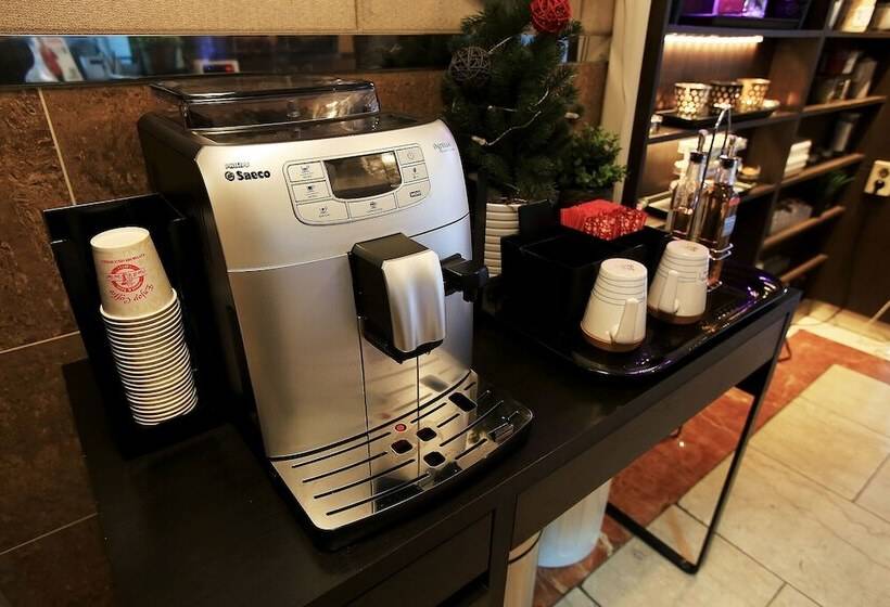 모텔 Incheon Hole In One