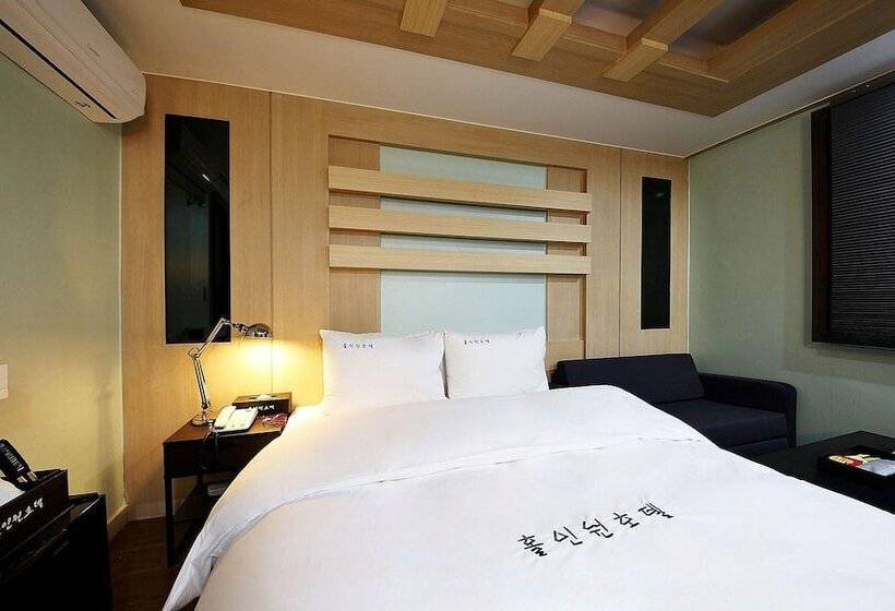 모텔 Incheon Hole In One