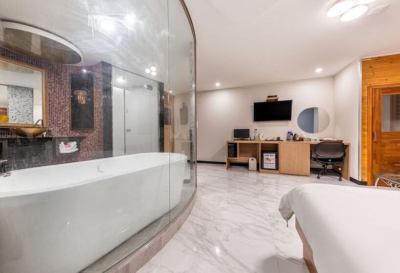 汽车旅馆  Incheon Pie