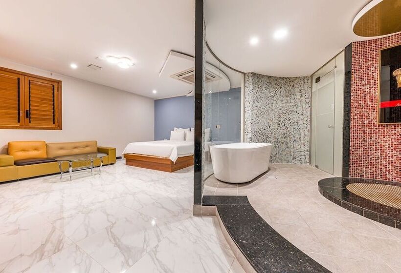 汽车旅馆  Incheon Pie