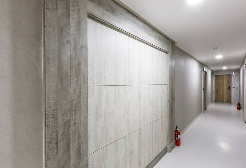 Motel Jecheon Hotel K