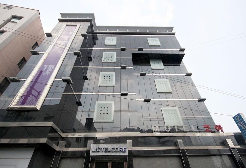 Motel Jeonju Seonosong Core