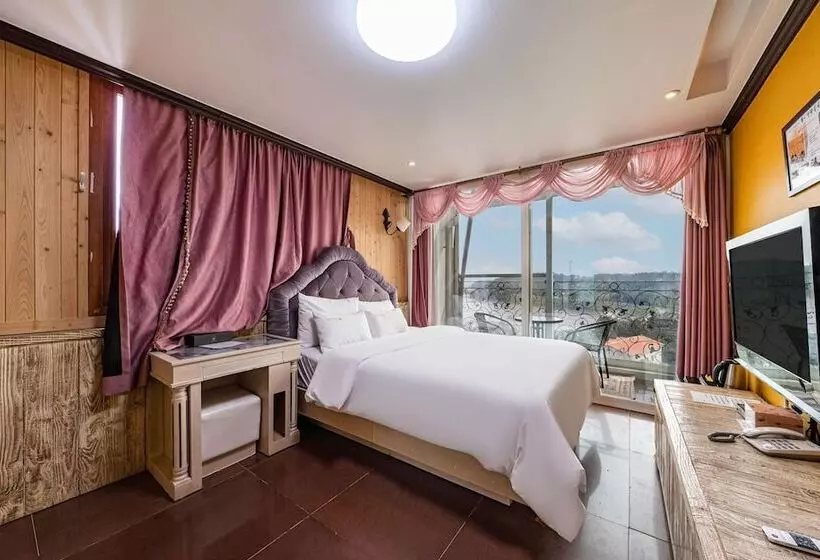 Motelli Seocheon Beachtel