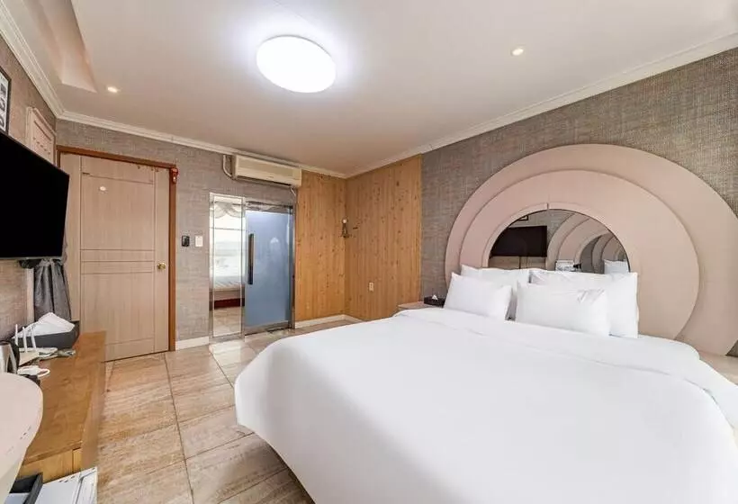 Motelli Seocheon Beachtel