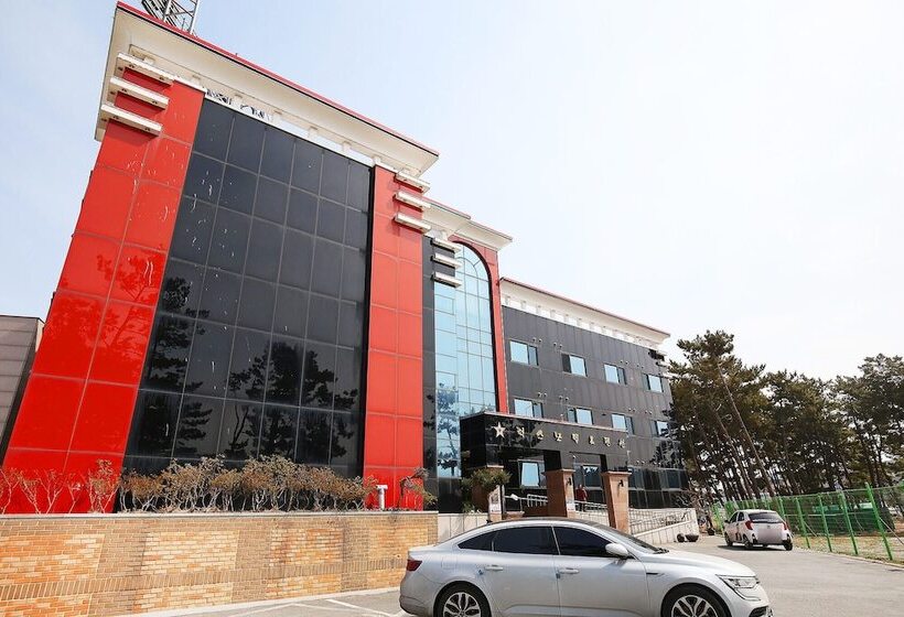 Motel Taean Lux Pensiontel
