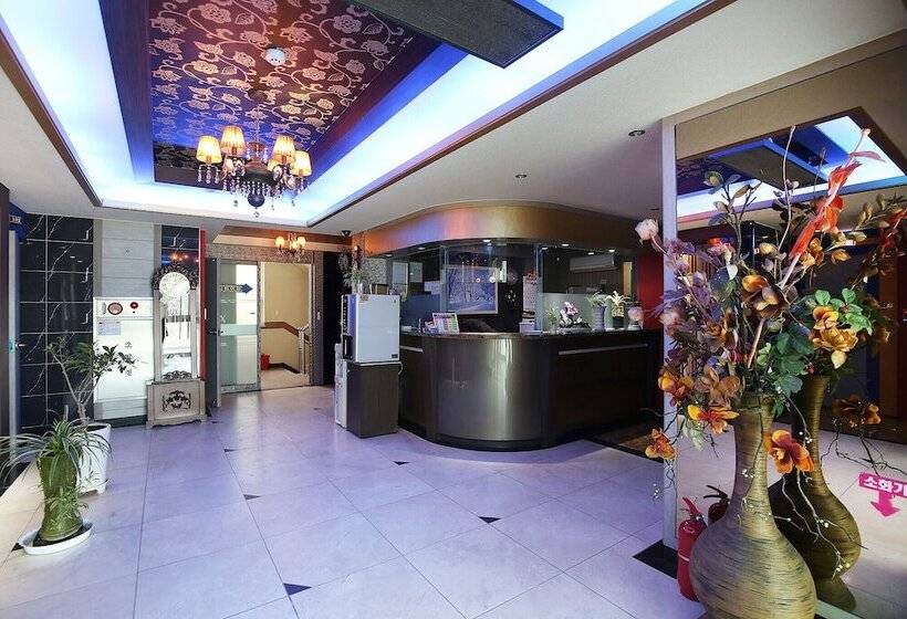 Motel Taean Lux Pensiontel