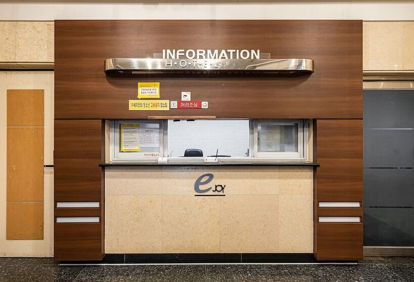 מוטל Uijeongbu E Joy