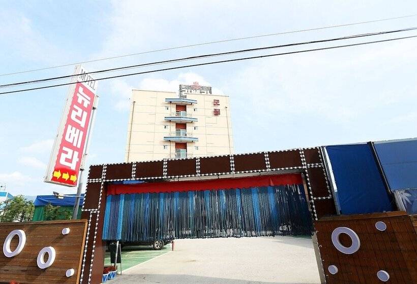 Motel Wonju New Rivera
