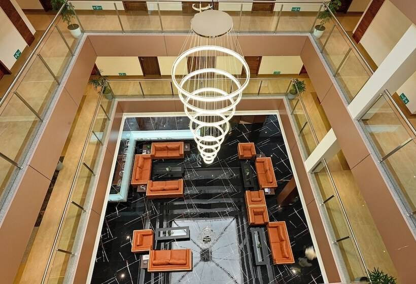 Effotel By Sayaji Sarola