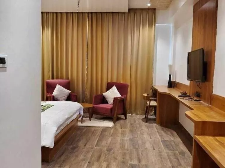 Effotel By Sayaji Sarola