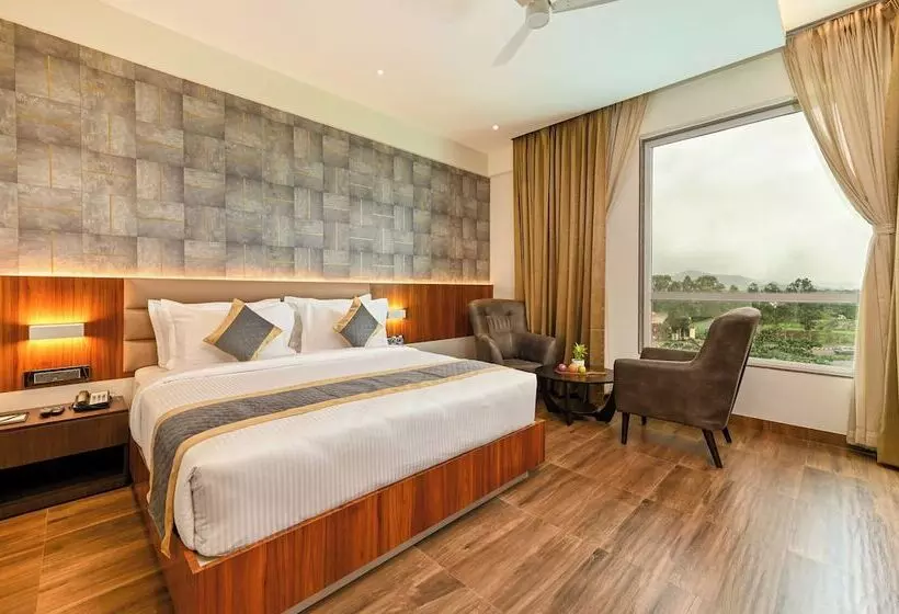 Effotel By Sayaji Sarola