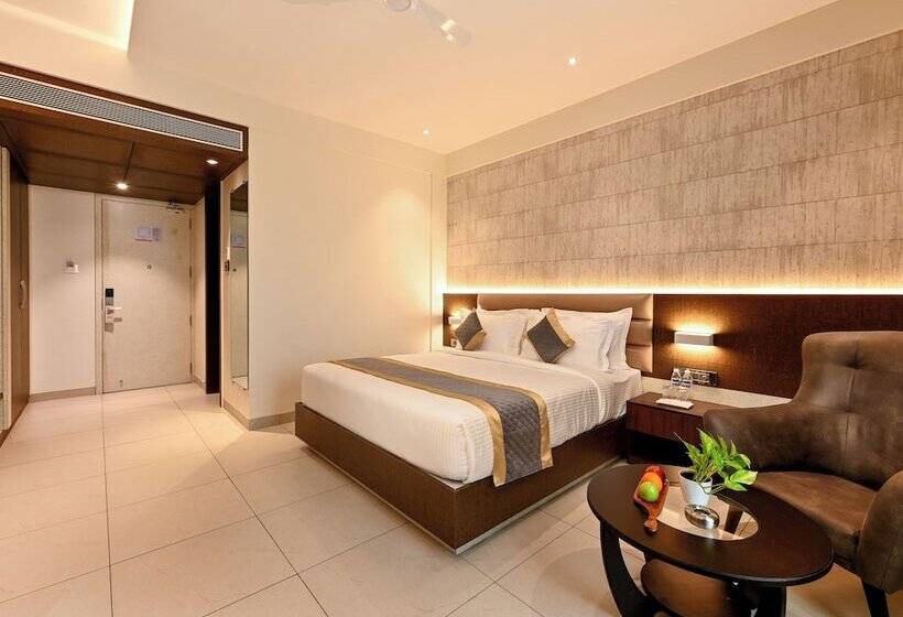 Effotel By Sayaji Sarola