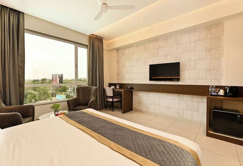 Effotel By Sayaji Sarola