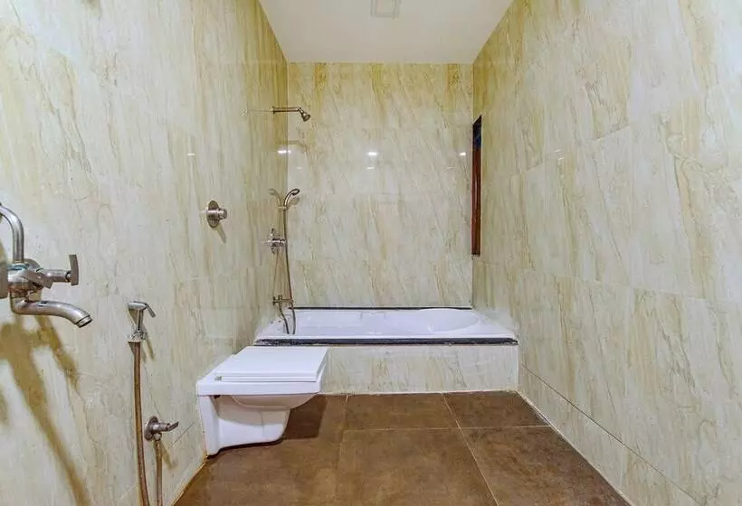 Fabhotel Shiv Residency
