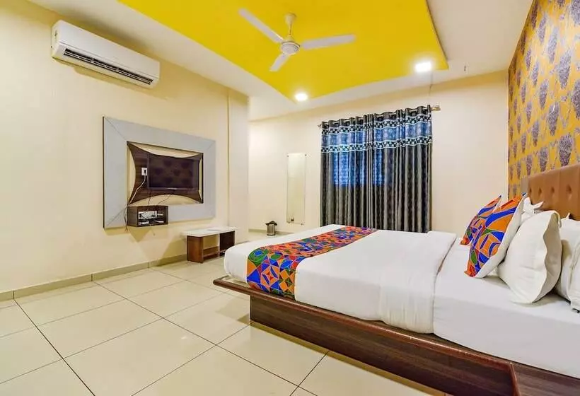 Fabhotel Shiv Residency