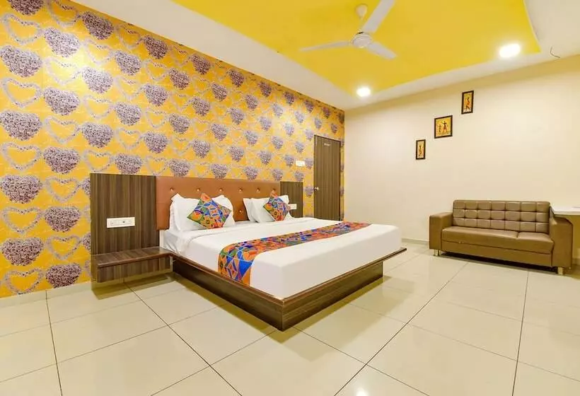 Fabhotel Shiv Residency