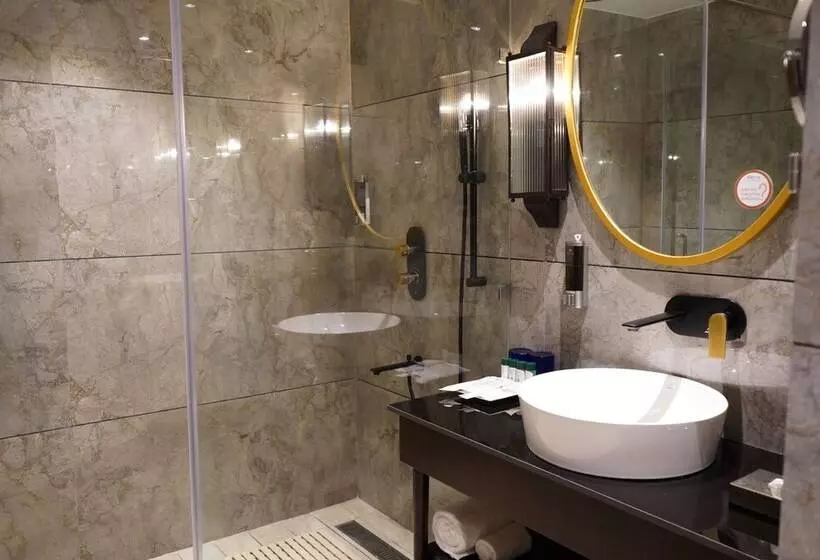 Fortune Khajjiar   Member Itc Hotels  Group