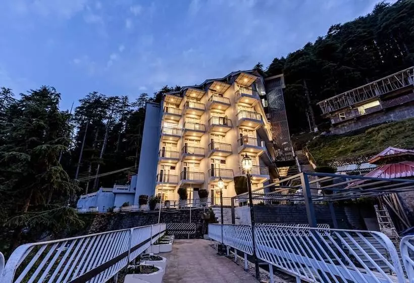 Fortune Khajjiar   Member Itc Hotels  Group