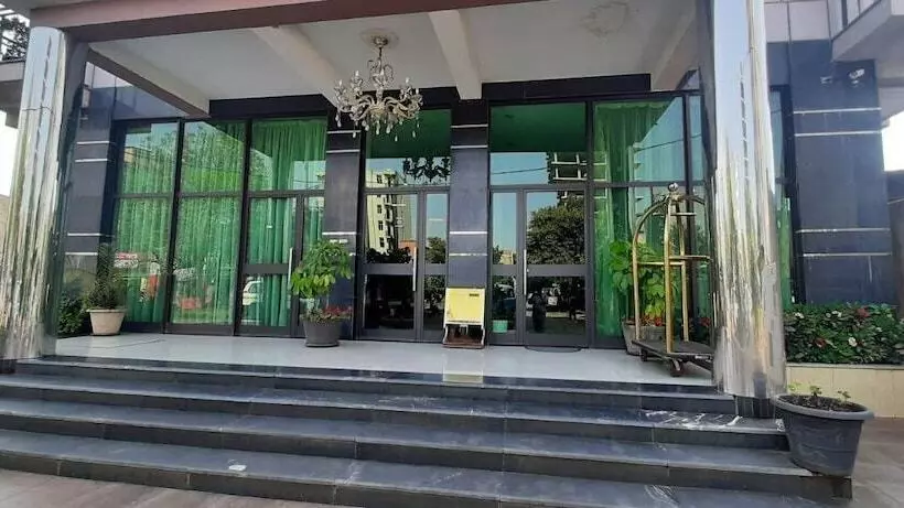 هتل Abay International