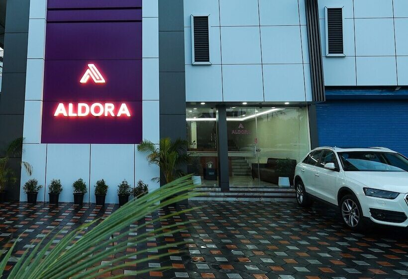 בית מלון כפרי Aldora Airport Residency