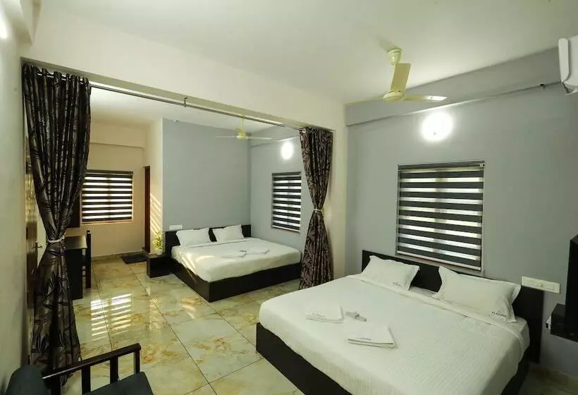 Hotelli Aldora Airport Residency