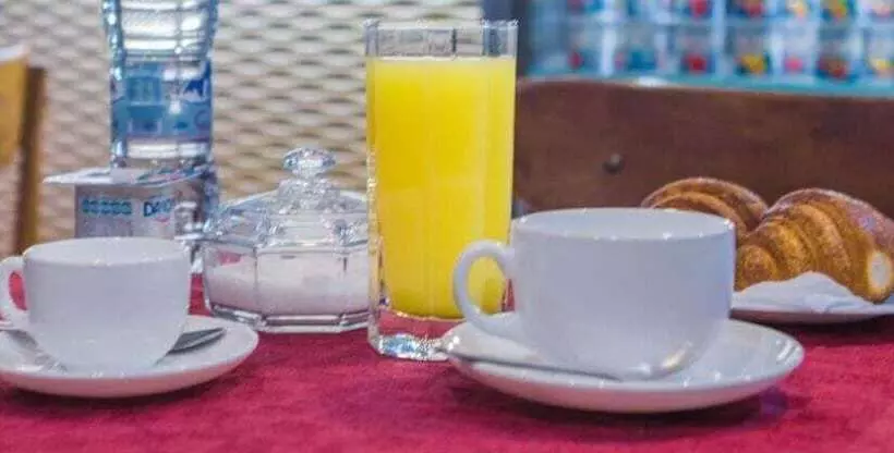 ホテル De La Poste