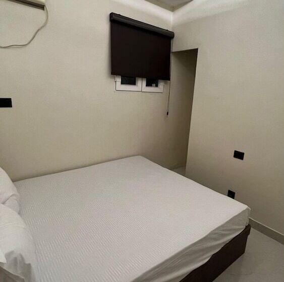 ホテル Divyakashi Homestay