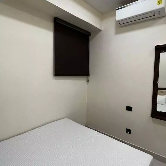 ホテル Divyakashi Homestay