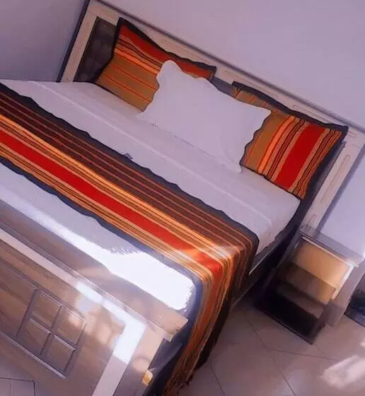 هتل Dream Wood Suites