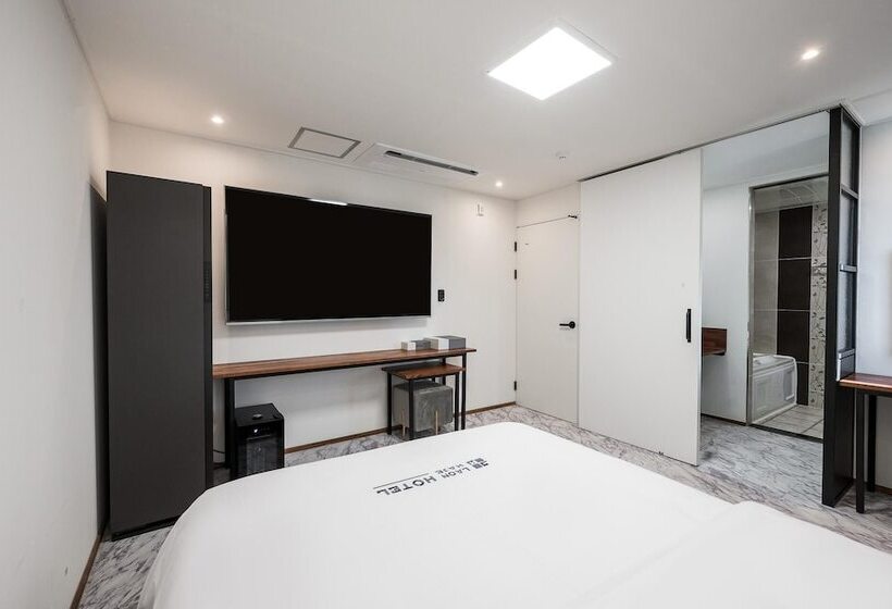 هتل Gunsan Raonhaje