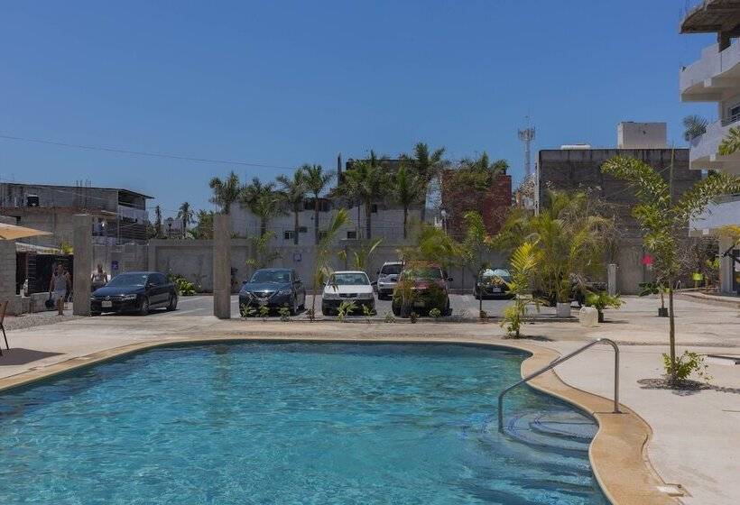 فندق Isla Coral Posada Real