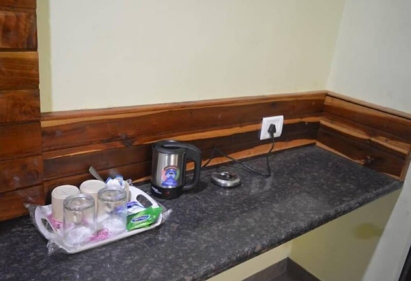 Hotel Laguna Beach Resort Murud