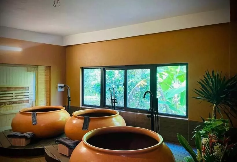 هتل Lalita Tam Coc Resort & Spa