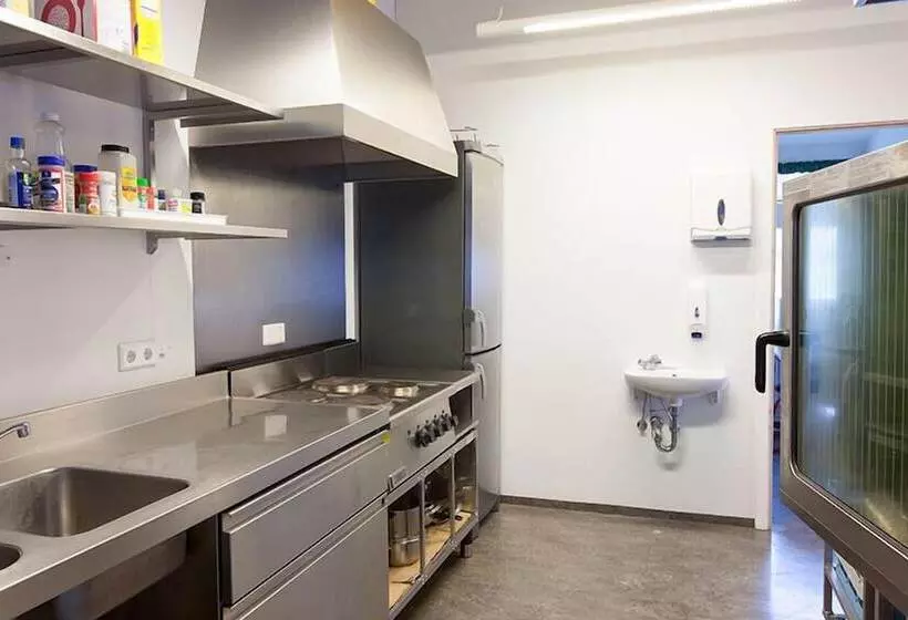 هتل Ljosafoss Guest House