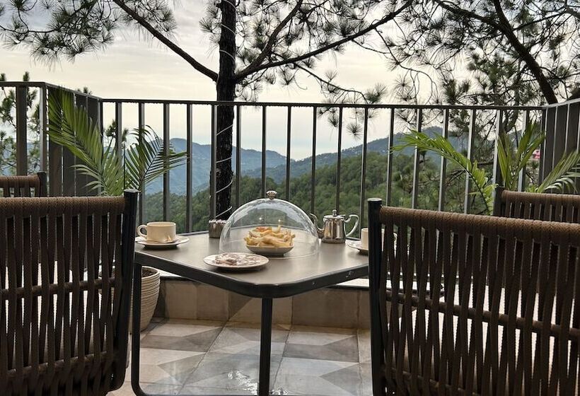 Отель Oren Kasauli