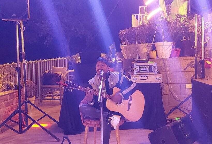 Отель Oren Kasauli