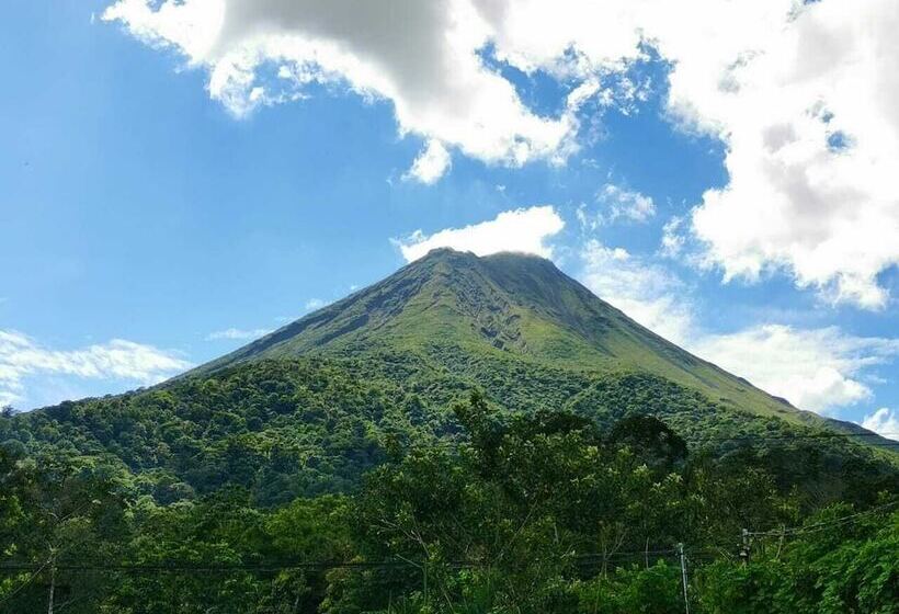 هتل Palmera Real Hot Springs