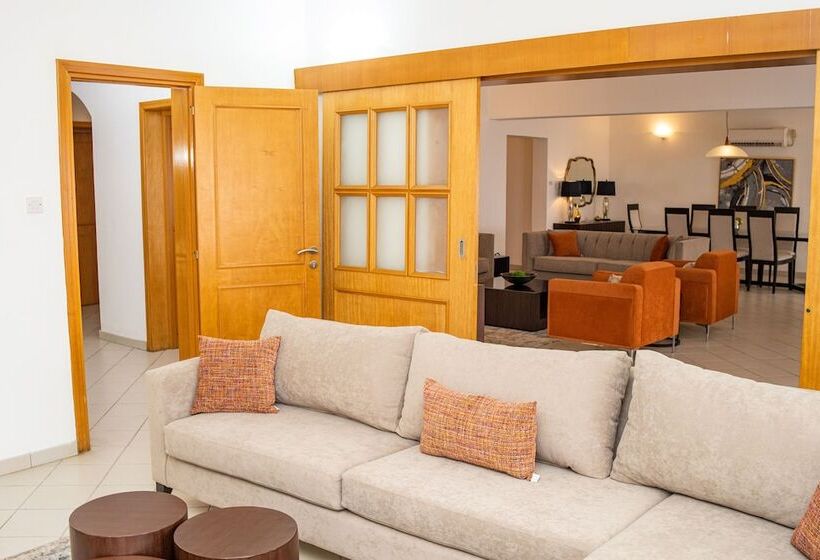 هتل Pier Harbour By Srs