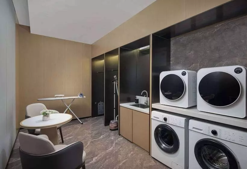 Hotelli Ramada Encore By Wyndham Dongguan Houjie