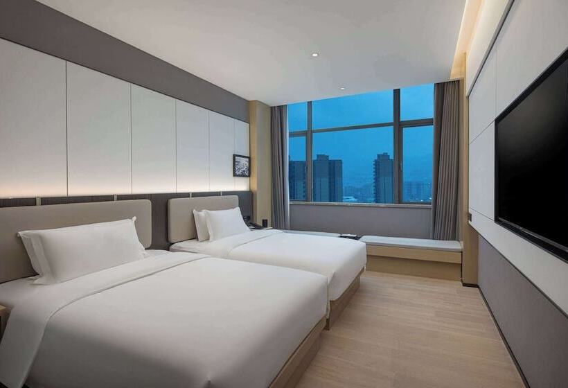 Hotel Ramada Encore By Wyndham Dongguan Houjie